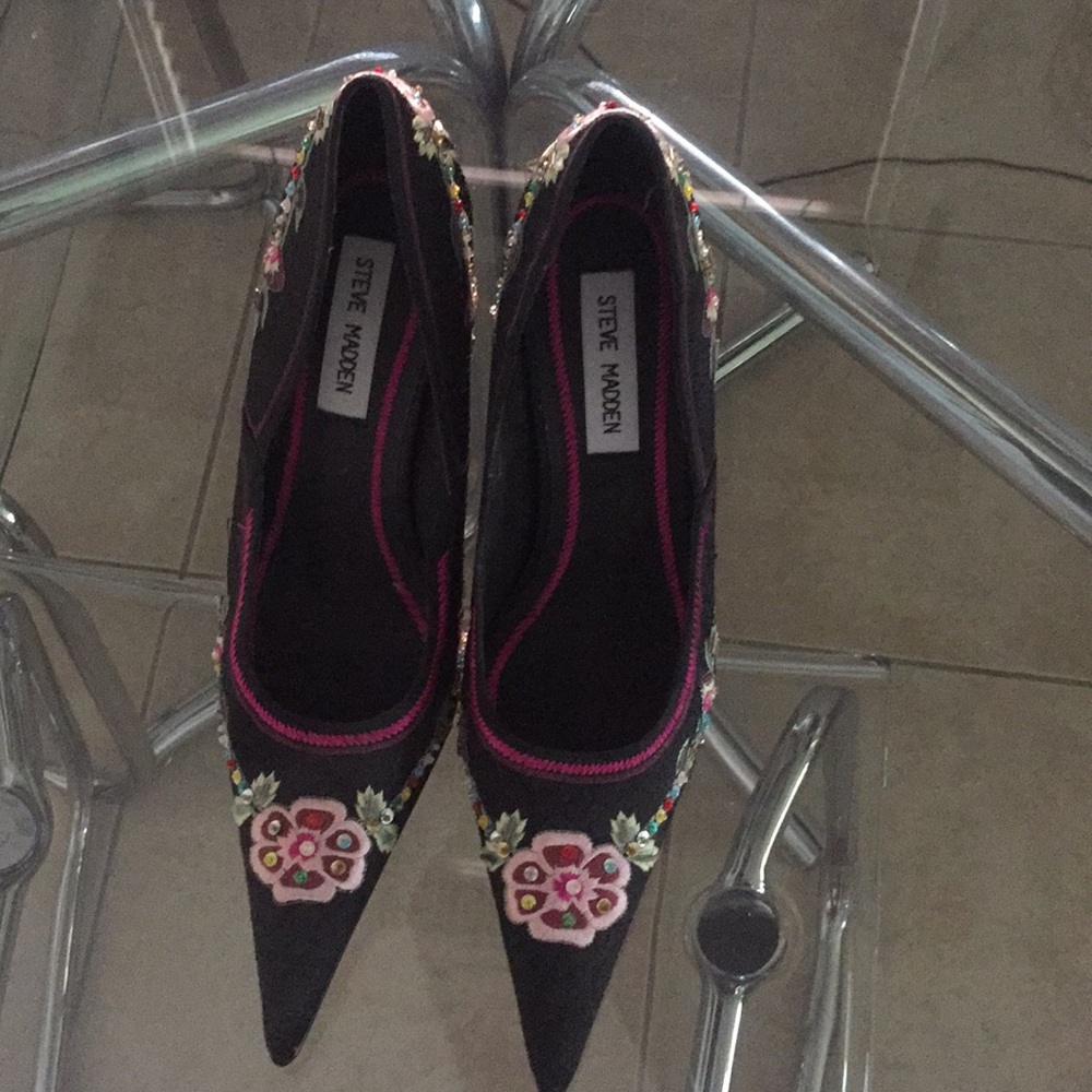 Steve Madden Black With Sequence Embedded - image 4